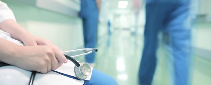 Pazienti contro medici: l’aumento delle cause di risarcimento danno medico in Italia